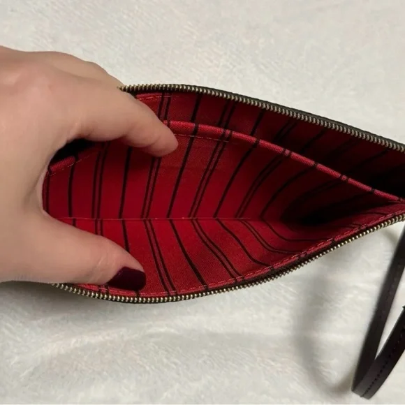 Authentic NEW Louis Vuitton Neverfull GM damier ebene wristlet pouch - Picture 9 of 10